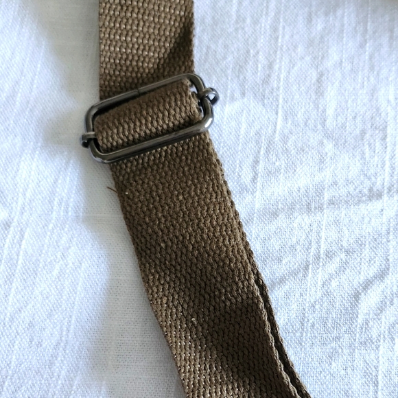 🤎 Cross body pack 🤎 - Picture 4 of 5